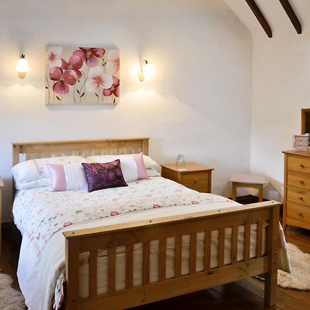 Fordbrook Cottage ブリクストン エクステリア 写真